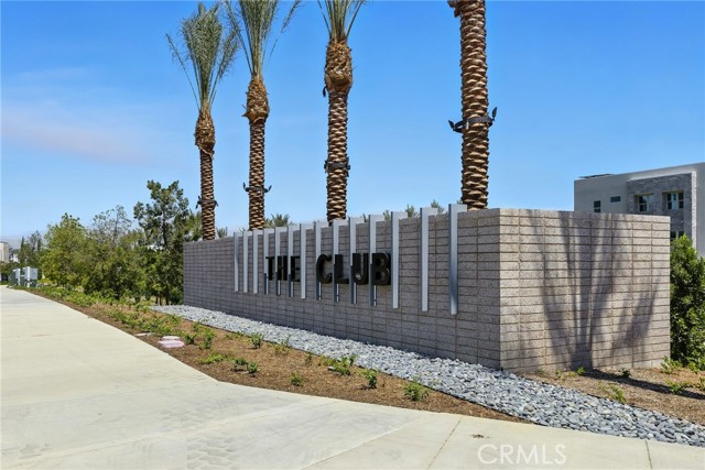 Detail Gallery Image 2 of 24 For 258 Sage Way, Montebello,  CA 90640 - 3 Beds | 2/1 Baths