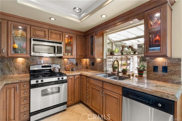 Detail Gallery Image 6 of 12 For 12 Tobago, Laguna Niguel,  CA 92677 - 3 Beds | 3 Baths