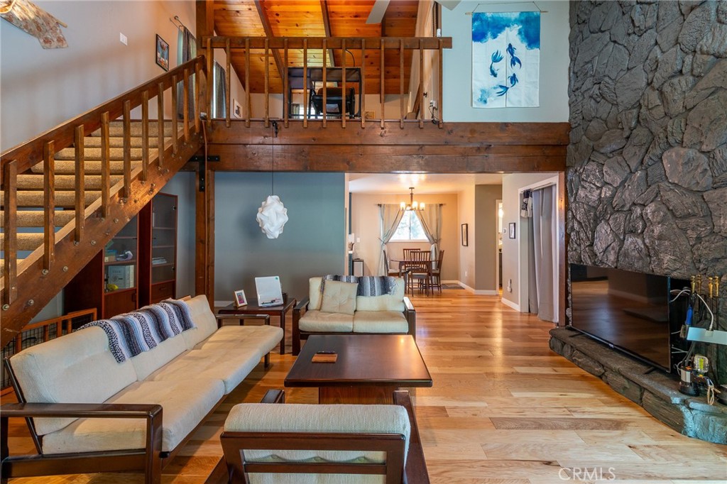 31045 Valley Oak Drive