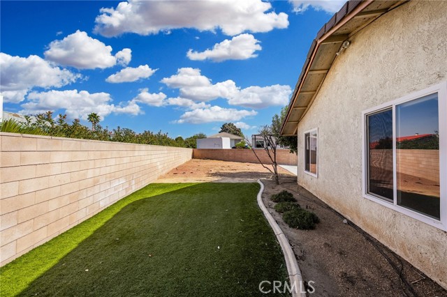 Detail Gallery Image 34 of 40 For 12698 Augusta Way, Victorville,  CA 92395 - 3 Beds | 2 Baths