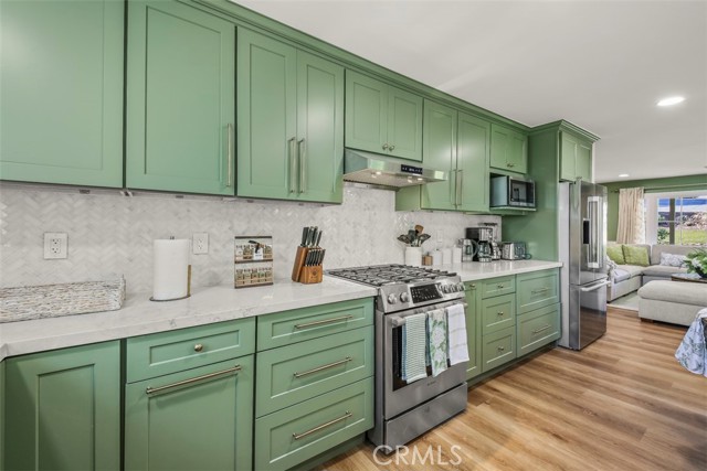 Detail Gallery Image 12 of 58 For 16780 E Buena Vista Ave, Orange,  CA 92865 - 3 Beds | 2 Baths