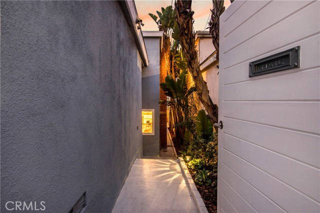 1506 Harper Avenue, Redondo Beach, California 90278, 4 Bedrooms Bedrooms, ,1 BathroomBathrooms,Residential,Sold,Harper,SB21222844