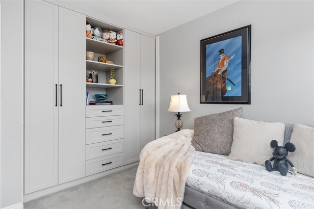 14801 Mayten Avenue, Irvine CA: https://media.crmls.org/medias/0df8bc46-035c-4638-9201-b9c8a9340b27.jpg