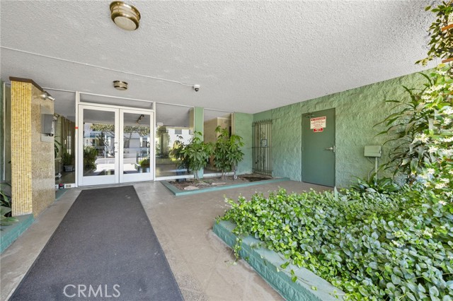 1187 E 3rd Street, Long Beach CA: https://media.crmls.org/medias/0df939cf-66ea-4737-b988-9855bc9b810a.jpg
