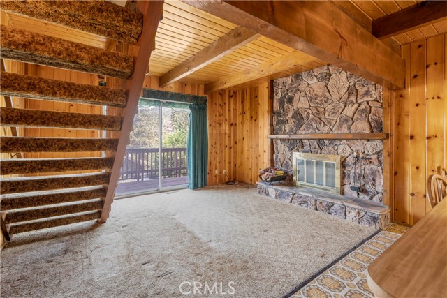Detail Gallery Image 9 of 19 For 33355 Carlock Dr, Running Springs,  CA 92382 - 2 Beds | 1/1 Baths