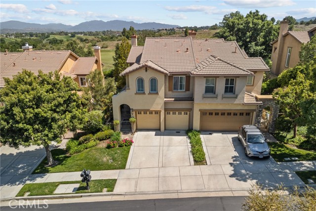 25542 Via Ventana, Valencia CA: https://media.crmls.org/medias/0df99efe-4e2f-49cd-ad4c-b77b9107c5e9.jpg