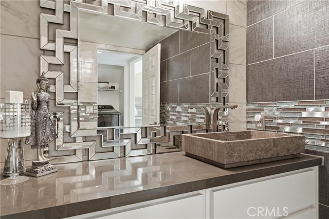 Detail Gallery Image 31 of 55 For 22350 Heritage Pass, Chatsworth,  CA 91311 - 2 Beds | 2/1 Baths