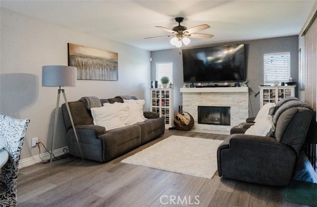 Detail Gallery Image 10 of 30 For 24670 Moonlight, Moreno Valley,  CA 92551 - 4 Beds | 2/1 Baths