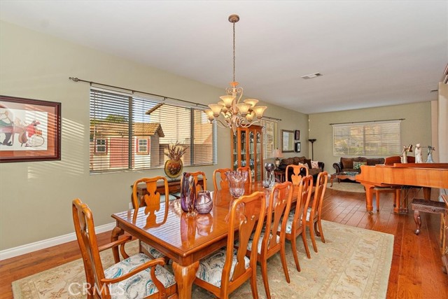 14132 Peral Court, Chino CA: https://media.crmls.org/medias/0dfaadb9-0f7d-4946-919a-54751aa82352.jpg