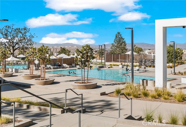 Detail Gallery Image 25 of 31 For 27465 Chamise, Valencia,  CA 91381 - 2 Beds | 3 Baths