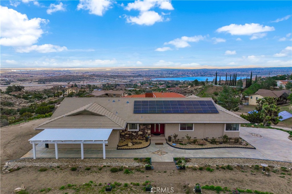 1101 Lakeview Drive, Palmdale, CA 93551