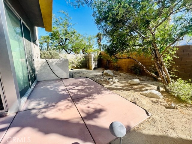 Detail Gallery Image 9 of 27 For 3521 Melody Ln, Palm Springs,  CA 92262 - 2 Beds | 2/1 Baths