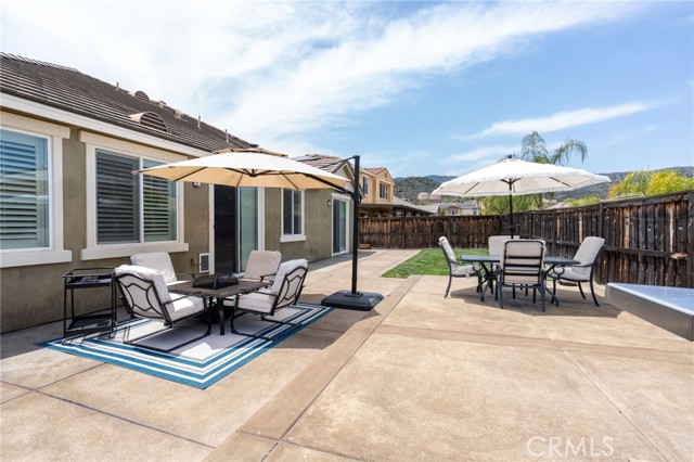 29222 Woodbridge Street, Lake Elsinore CA: https://media.crmls.org/medias/0dfbe050-83fc-450e-bfdc-9629354d6796.jpg