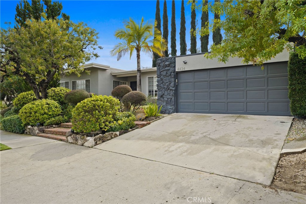 4434 Nogales Drive