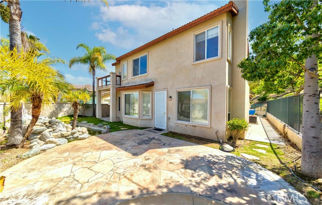 2161 S Ferrier Court, La Habra CA: https://media.crmls.org/medias/0dfdcbe9-1c5c-4446-b009-c67ab0fbadb9.jpg