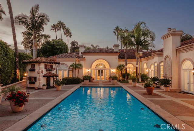16727 Camino Sierra del Sur Drive, Rancho Santa Fe CA: https://media.crmls.org/medias/0dfe684a-4dde-4db1-949d-6cd6e02636fa.jpg