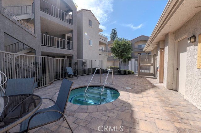 Detail Gallery Image 26 of 36 For 1010 La Terraza #207,  Corona,  CA 92879 - 2 Beds | 2 Baths