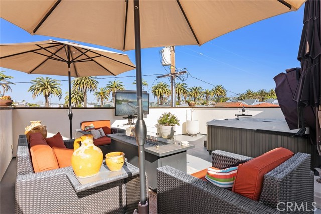 Detail Gallery Image 38 of 50 For 605 Marigold Ave, Corona Del Mar,  CA 92625 - 4 Beds | 5 Baths