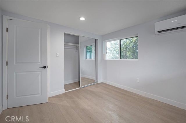3301 Obama Boulevard, Los Angeles CA: https://media.crmls.org/medias/0e003b2f-2b12-4712-9abb-b67cc11f2d32.jpg