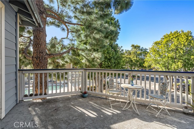 Detail Gallery Image 19 of 25 For 2486 Pleasant Way #B,  Thousand Oaks,  CA 91362 - 2 Beds | 1 Baths