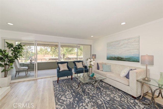 Detail Gallery Image 2 of 39 For 22265 Caminito Tiburon, Laguna Hills,  CA 92653 - 3 Beds | 2 Baths