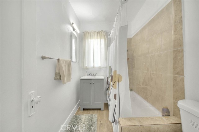 1752 1746 Lucretia Avenue, Los Angeles CA: https://media.crmls.org/medias/0e01fdc8-b264-4e89-8fcb-5e361f78589f.jpg