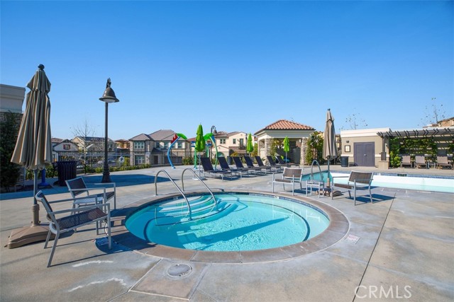 Detail Gallery Image 34 of 44 For 503 Deeann, Lake Forest,  CA 92610 - 2 Beds | 2/1 Baths