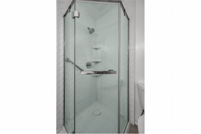 Detail Gallery Image 19 of 30 For 649 S Prospect #103,  Redondo Beach,  CA 90277 - 2 Beds | 2 Baths