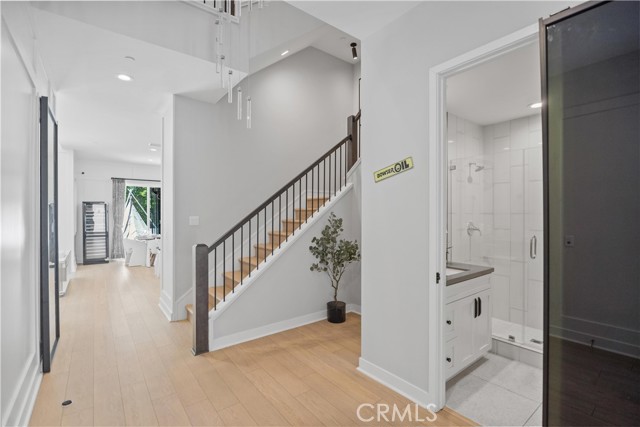 Detail Gallery Image 3 of 56 For 598 Alder Way, Montebello,  CA 90640 - 5 Beds | 5 Baths