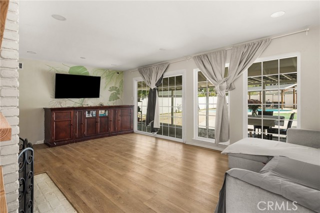 Image 17 of 42 For 4349 Salerno Drive