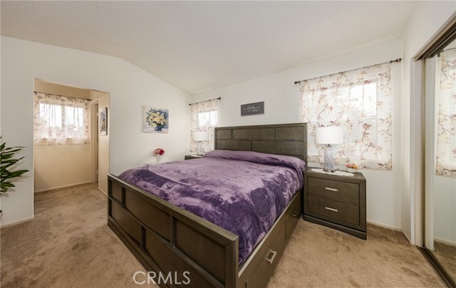 Detail Gallery Image 20 of 27 For 1228 W Woodcrest Street, Bloomington,  CA 92316 - 5 Beds | 2/1 Baths