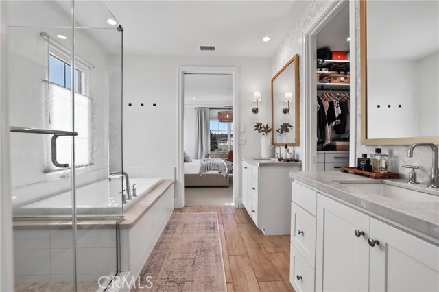 Detail Gallery Image 25 of 73 For 103 Vigna, Irvine,  CA 92602 - 5 Beds | 4/1 Baths