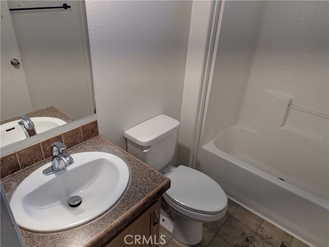 Detail Gallery Image 15 of 15 For 443 Holmes Ln, Sugarloaf,  CA 92386 - 3 Beds | 2 Baths