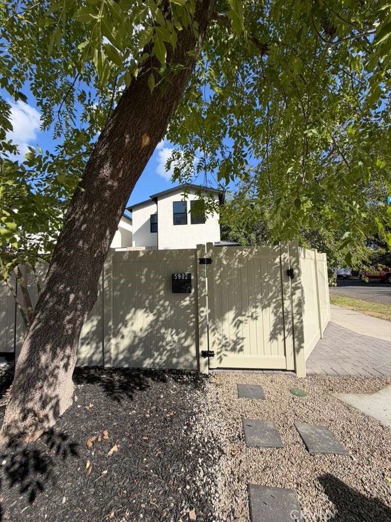 5902 Donna Avenue
