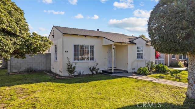 Detail Gallery Image 4 of 41 For 6556 Satsuma, North Hollywood,  CA 91606 - 2 Beds | 1 Baths