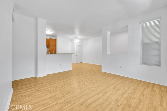 Detail Gallery Image 6 of 27 For 835 Francesca Dr #103,  Walnut,  CA 91789 - 2 Beds | 2 Baths