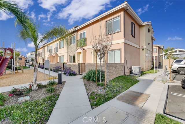 Image 2 for 16425 Arrow Blvd #1415, Fontana, CA 92335