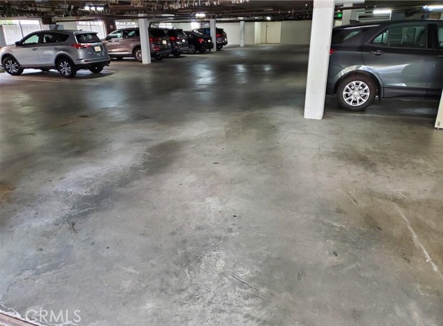 Detail Gallery Image 14 of 14 For 2616 Canada #305,  Glendale,  CA 91208 - 2 Beds | 2 Baths