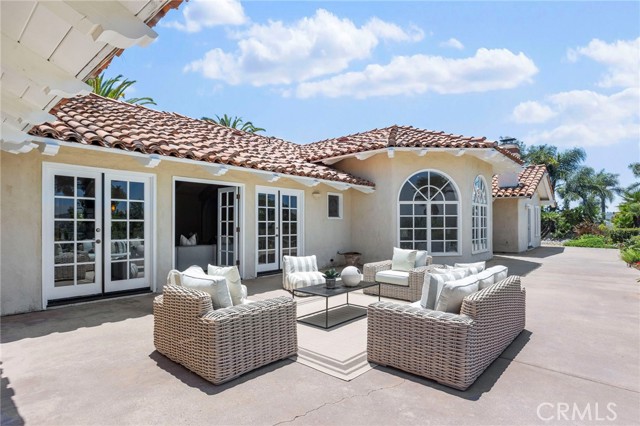 31396 Lake Vista Circle, Bonsall CA: https://media.crmls.org/medias/0e08ae35-4c83-4d49-aa9c-9e9ae8c15f52.jpg
