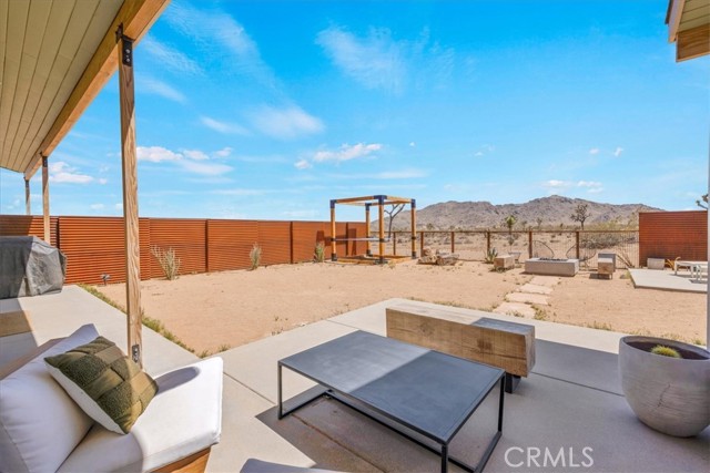 3170 Wesley Road, Joshua Tree CA: https://media.crmls.org/medias/0e090ef2-4418-4cdc-bf45-eb2e58f467fa.jpg