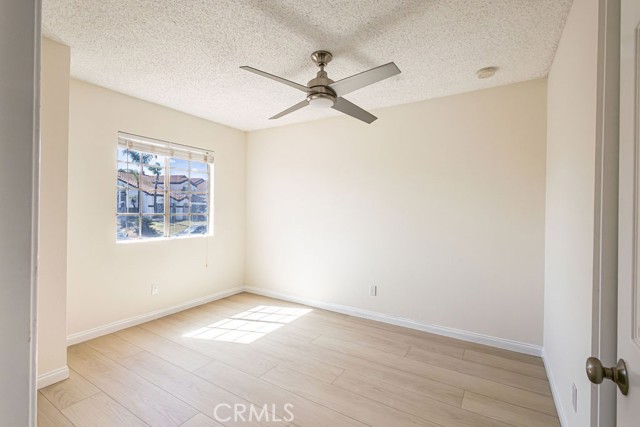 Detail Gallery Image 15 of 29 For 22532 Naranja, Moreno Valley,  CA 92557 - 4 Beds | 2/1 Baths