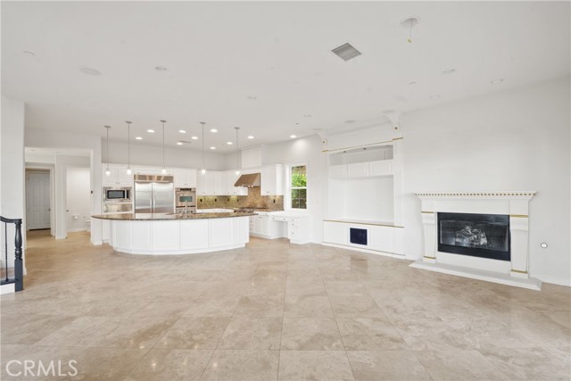 4925 Lone Acres Court, Rancho Cucamonga CA: https://media.crmls.org/medias/0e0948d3-b234-4724-8cf2-5bea5cf97962.jpg