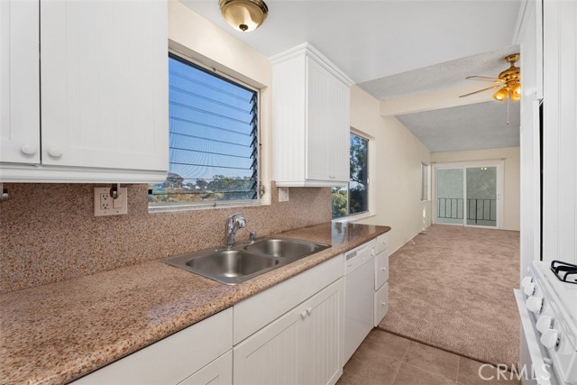 Detail Gallery Image 14 of 28 For 213 Avenida Lobeiro, San Clemente,  CA 92672 - – Beds | – Baths