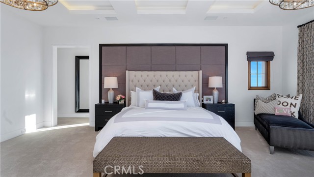 Image 13 of 69 For 2 Thomas Road