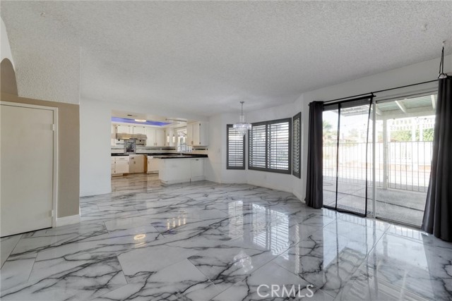 Detail Gallery Image 17 of 64 For 37519 Brighton Ct, Palmdale,  CA 93550 - 4 Beds | 3 Baths