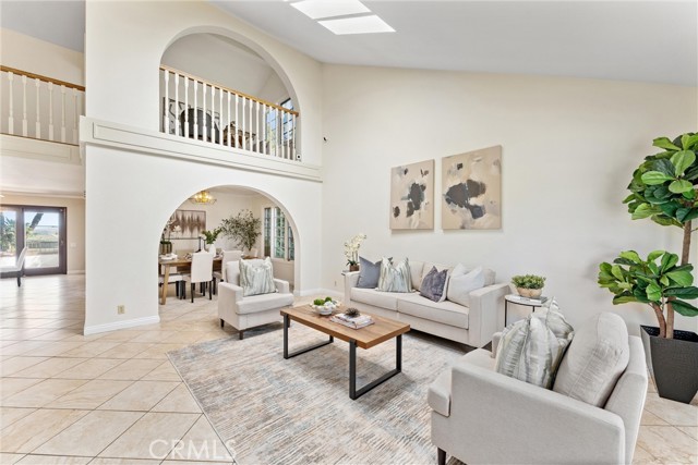 26972 Venado Drive, Mission Viejo CA: https://media.crmls.org/medias/0e0a281e-e4da-456a-9bef-5a316930a5a6.jpg