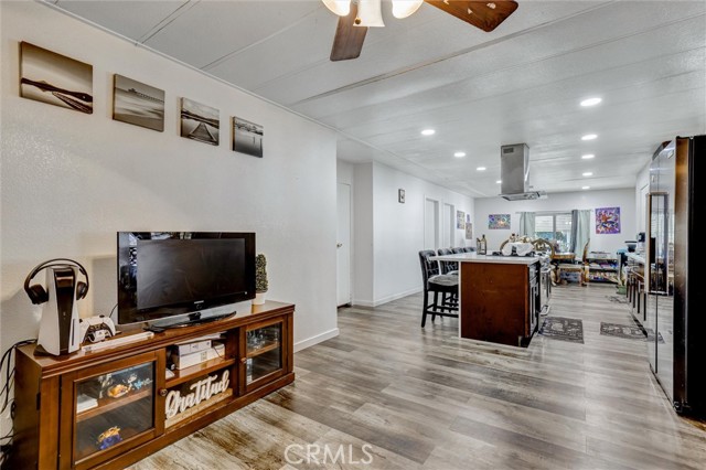 Detail Gallery Image 12 of 32 For 43434 Dessie Way, Hemet,  CA 92544 - 2 Beds | 2 Baths