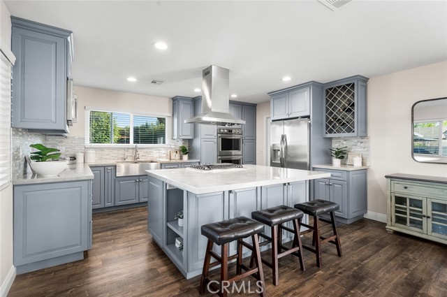 Detail Gallery Image 4 of 35 For 240 Bedford Way, Upland,  CA 91786 - 4 Beds | 2 Baths