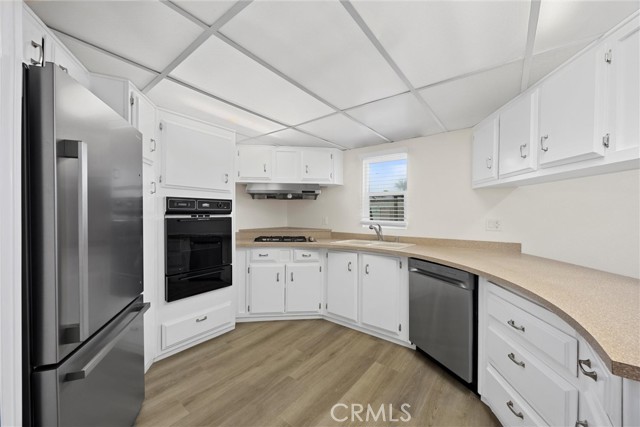 Detail Gallery Image 9 of 28 For 53 Cedarwood Ln, Bakersfield,  CA 93308 - 2 Beds | 1 Baths