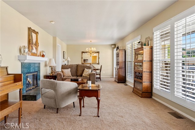 26 Deer View Lane, Templeton CA: https://media.crmls.org/medias/0e0d89d4-205d-4017-a682-16a6ccea5917.jpg
